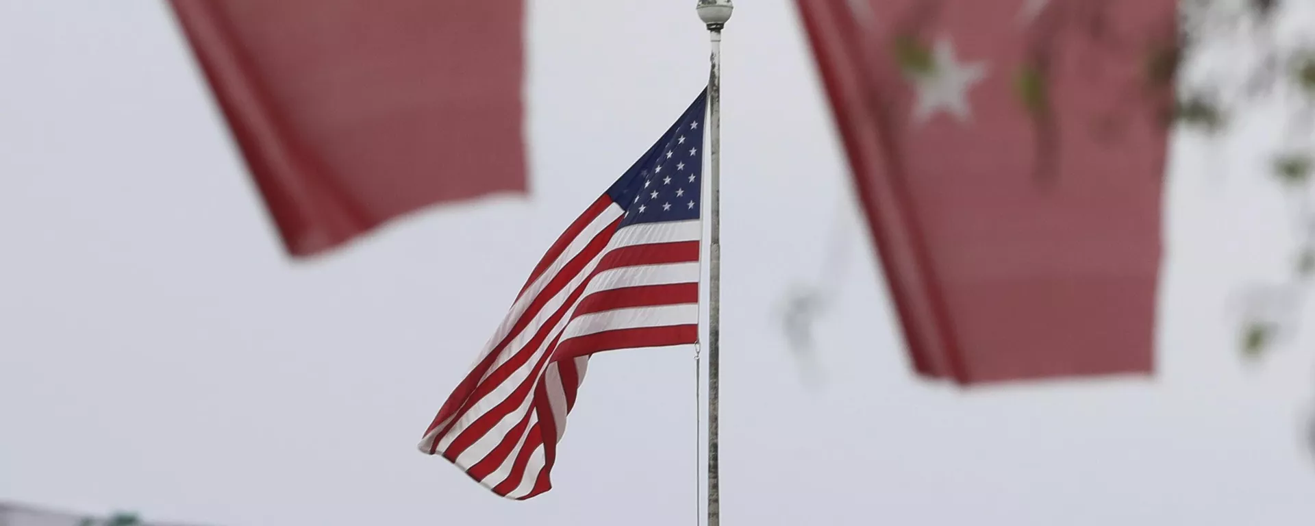 Síria pode se tornar outro Afeganistão após ascensão de novo grupo ao poder, diz deputado à Sputnik