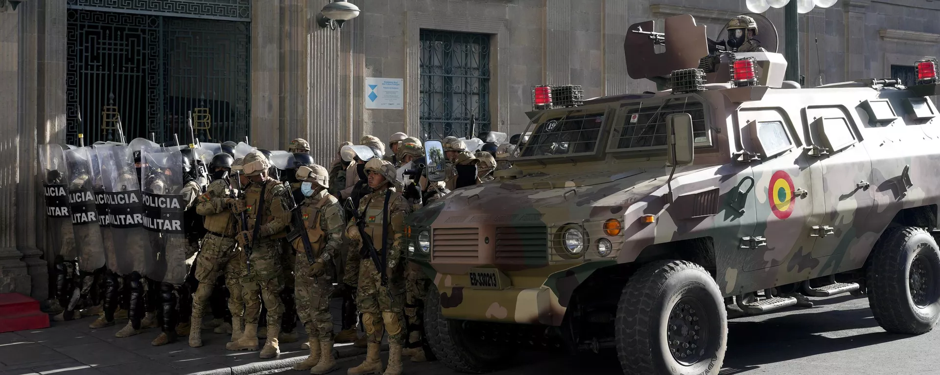 Inspirada nos EUA de Trump, Argentina propõe muro na fronteira com a Bolívia; país reage à medida