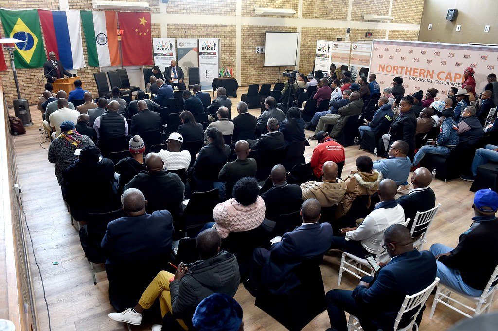 Brics lança concurso para startups lideradas por mulheres Brics lança concurso para startups lideradas por mulheres